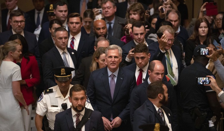 Here Are the Damaging Stories About Democrats That Got Killed, Thanks to House Chaos