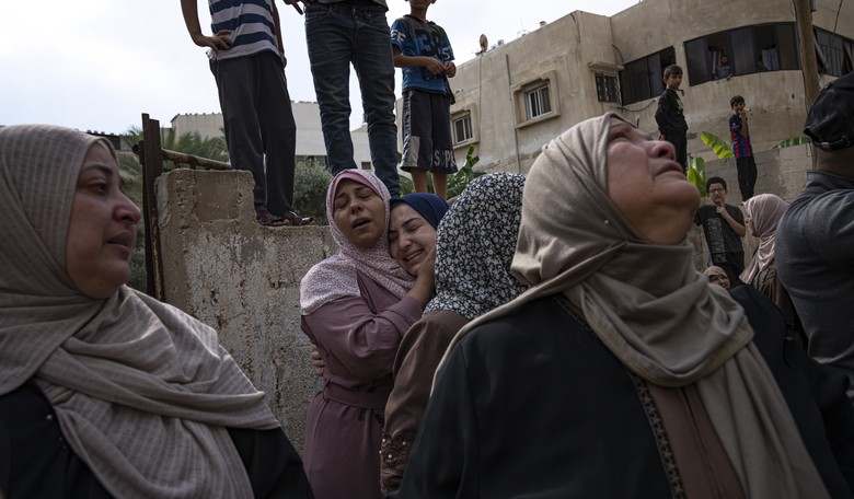 Israel Lays Siege to Gaza Strip Amid War With Hamas
