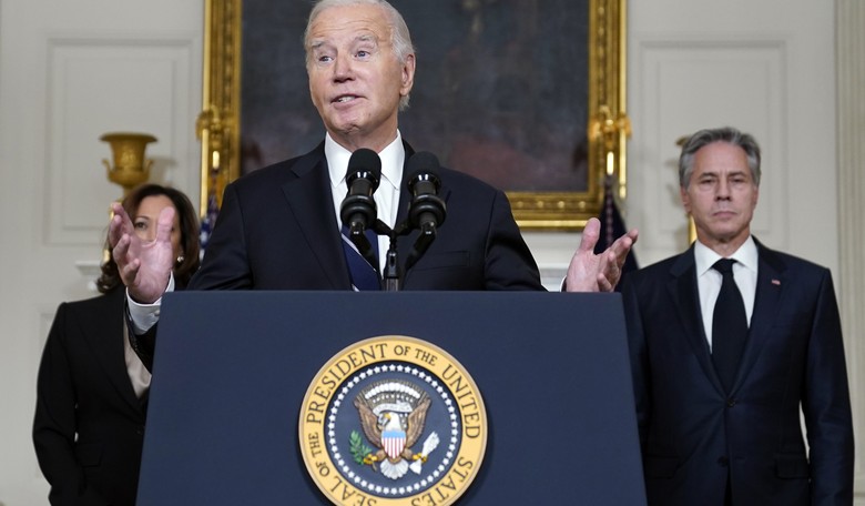 Biden Is Totally Trying to Sabotage the Harris-Walz Campaign