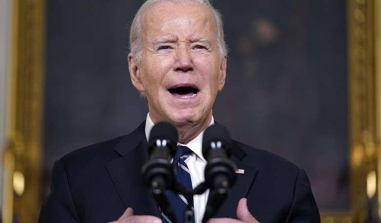 Poll: Americans Dash Biden's Hopes With Damning Assessment of His Involvement in Hunter's Biz Dealings