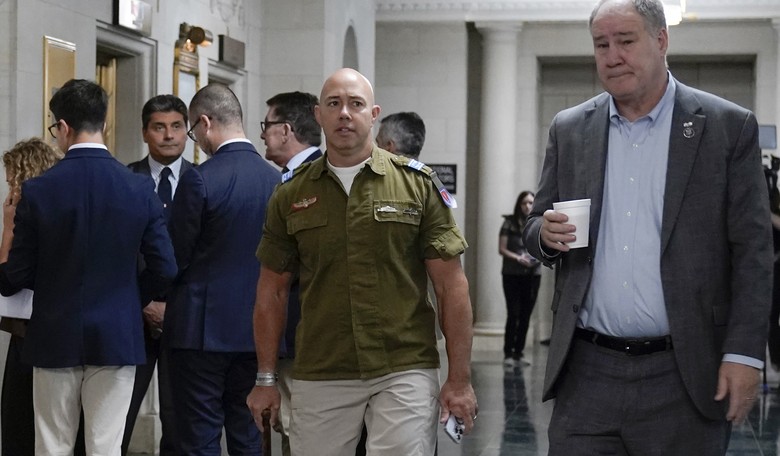 'Tlaib’s Got Her Flag. I Got My Uniform' - FL Rep. Brian Mast Attends GOP Meeting in IDF Uniform