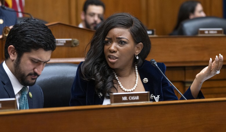 Jasmine Crockett Admits Dems Abandoning Diversity Push, Rallying Behind 'White Male' for 2028