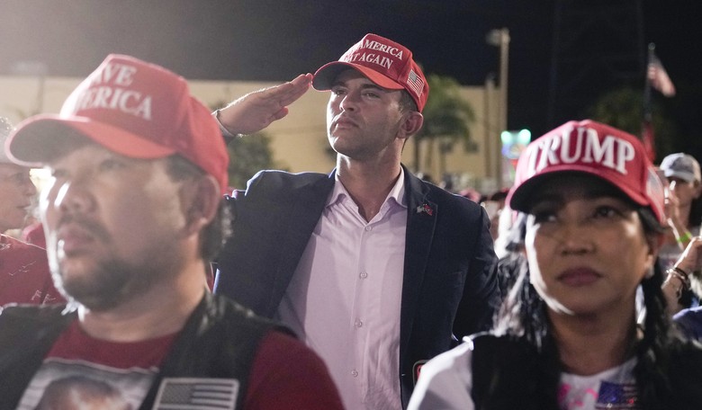 Donald Trump Making Inroads With Young Voters—Economy a Key Issue
