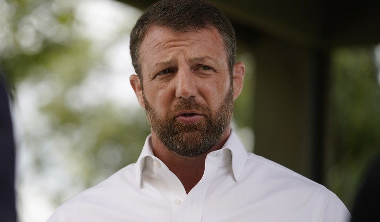GOP Senator Reveals Driving Habit While in D.C. Because of Carjacking Problem