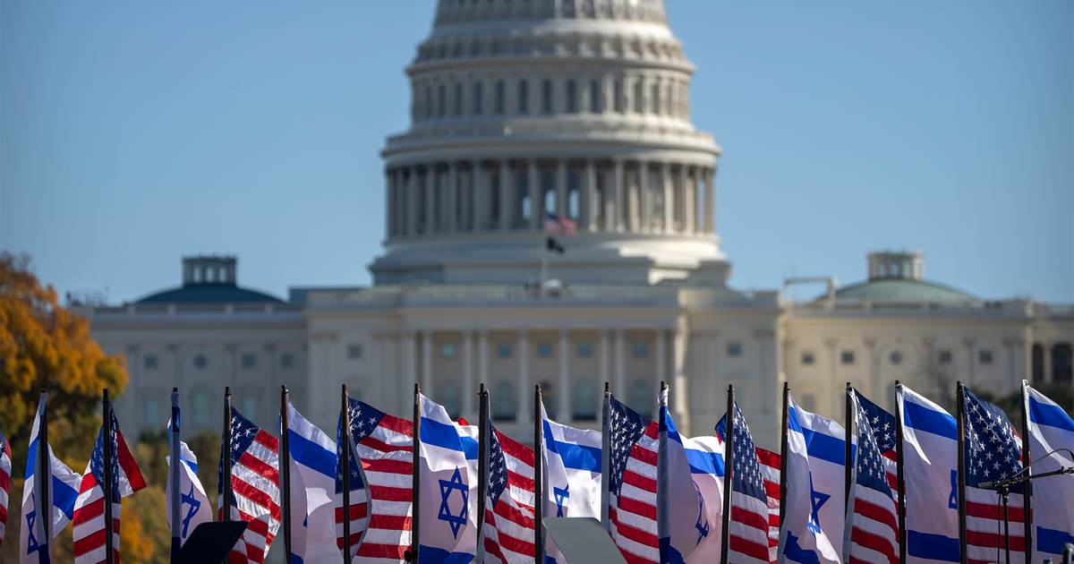 Dems in Disarray Over Bill to Force Biden to Release Hold on Ammunition for Israel