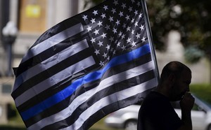 Philadelphia Officer Dead, Another Critically Injured After Ambush