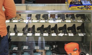 Fifth Circuit Strikes Down Federal Ban on Interstate Handgun Purchases 