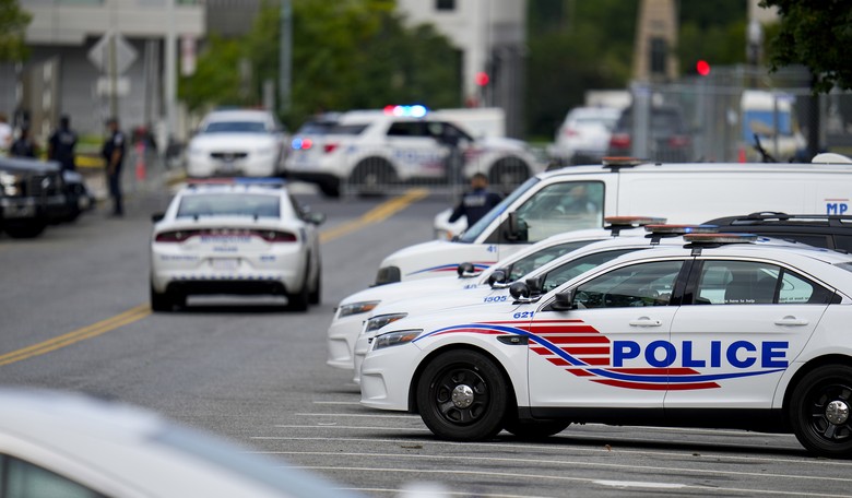 Police Escort DOGE Staffers to Enter Institute of Peace After Standoff