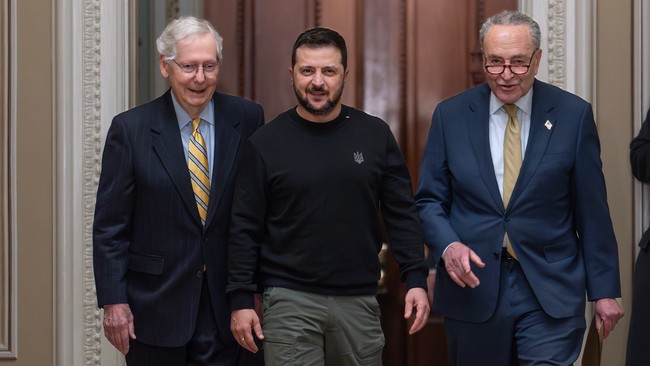 'I Cannot Even Believe How Badly McConnell Blew This': Ditch Mitch Calls Justified After Ukraine Antics