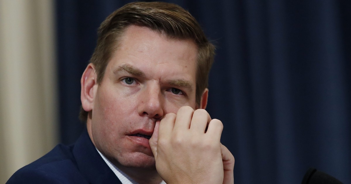 If Elected CA Governor, Eric Swalwell Vows to Weaponize Government Against ICE Agents