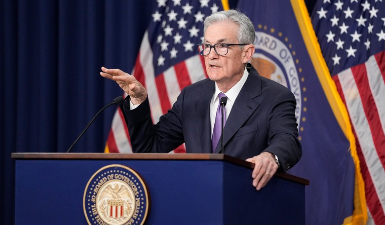 Jerome Powell Admitted What About Illegal Immigrants?!