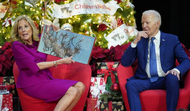 For Democrats, ‘Tis the Season to Be Naughty