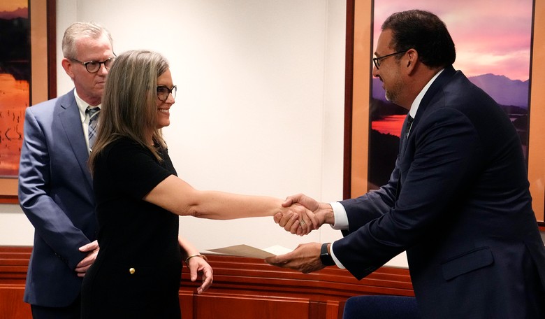 Cartel Lawyer in Charge of Arizona’s Elections Wants to Remain in Power