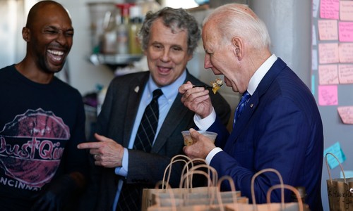 Democrat Operative Says Electing Brown Is Key to Building Progressive Movement