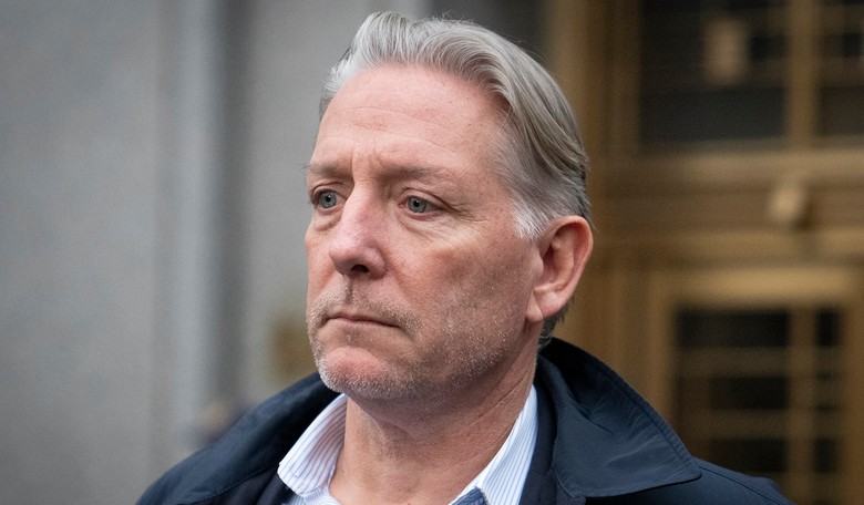 Disgraced FBI Official Let Chinese Energy Firm Know That They Were Under Federal Investigation