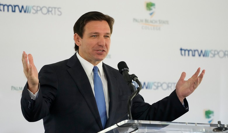 Florida Senate Quietly Files Bill Allowing DeSantis To Run For POTUS While Serving As Governor