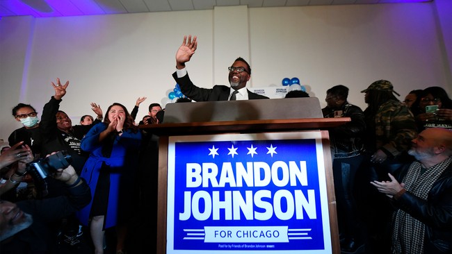 Chicago City Council Rebels Against Mayor Johnson's OUTRAGEOUS Earmark for Migrants