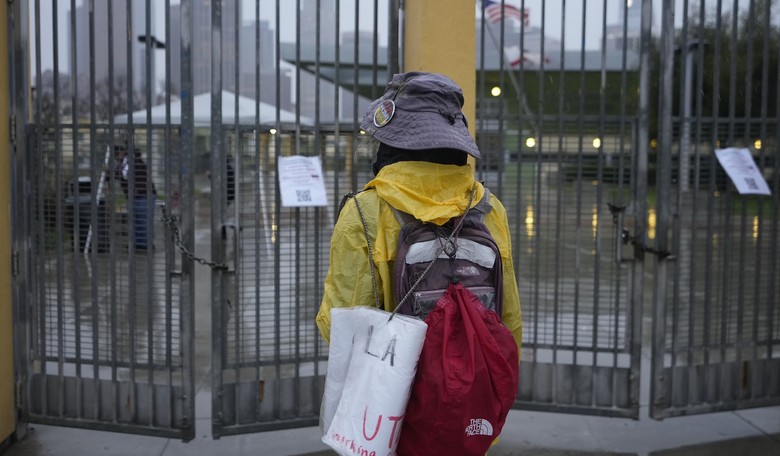 Why Los Angeles Schools Are Shut Down Today