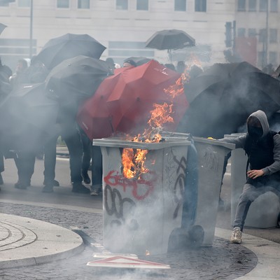 Hot Takes: Internet Rips CBS News for the Worst Tweet on French Riots Since 'Mostly Peaceful'