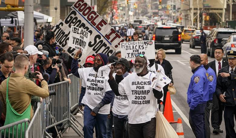 Manhattan in Chaos Ahead of Trump Arraignment