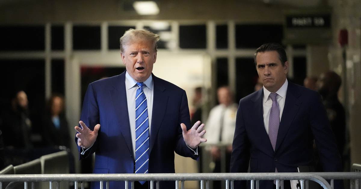 Jury Selection for Trump's Hush Money Trial Is a Total Trainwreck