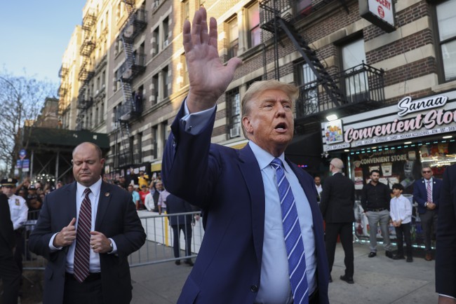Trump Visits FDNY Station After Court, Buys Them Pizza. Their Response: 'Save Us, Please.'