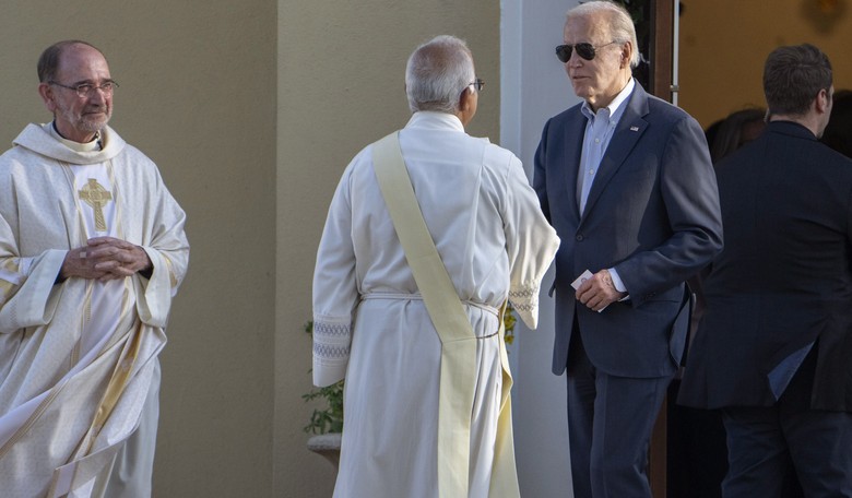 Biden Angers Catholics With Sacrilegious Motion, Gross Comment About the Bible at FL Abortion Rally