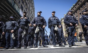 Knives Out Again: Police Shoot Knife-Wielding Man on Brooklyn Bridge