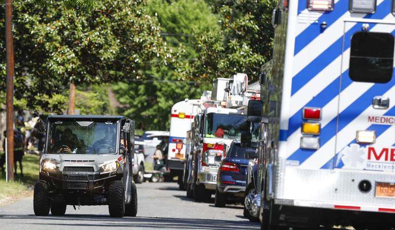 8 Police Officers Shot in North Carolina