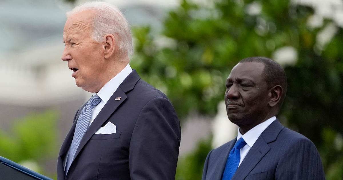 Did Joe Biden Fall Asleep at a Memorial Day Ceremony?