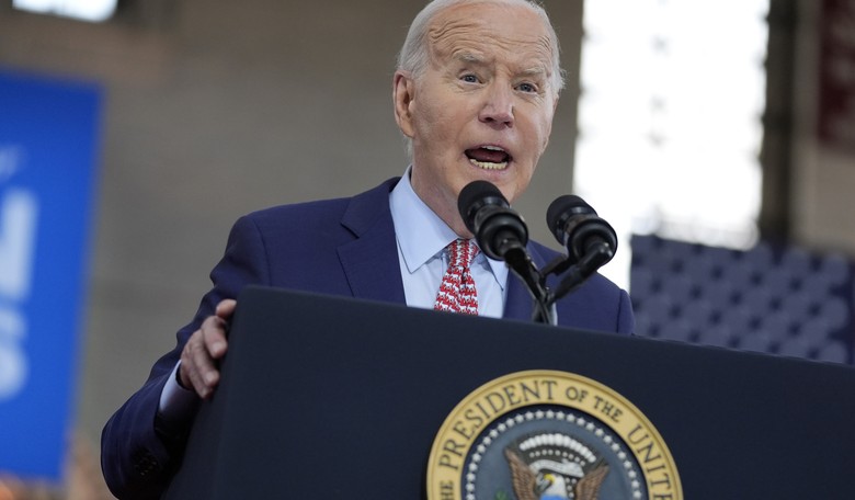 DISASTER: An Hour-Late Biden Burns Wisconsin Down With His Senility, Gets Trolled by His Own Supporters