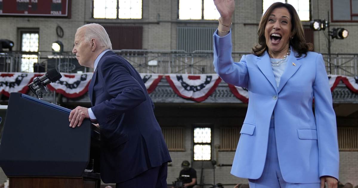 Kamala Harris' Jimmy Kimmel Appearance Devolved Into Total Chaos When CODEPINK Arrived