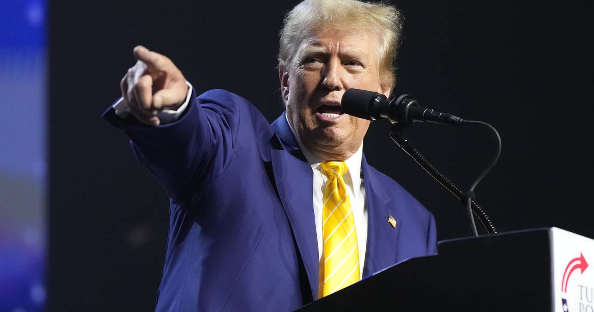 Trump Gets Positive Feedback After Floating Proposal of Eliminating Income Tax 