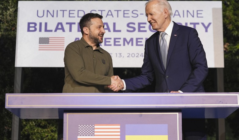 US Signs 10-Year Security Agreement With Ukraine at G7 Summit