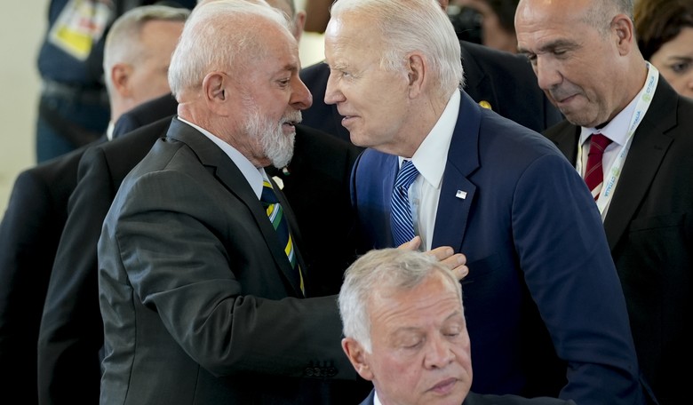 The Biden White House Can't Cover Up the President's Senility