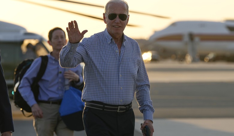 Inside Biden's Debate Prep: 16 Advisers and Practicing Standing Up