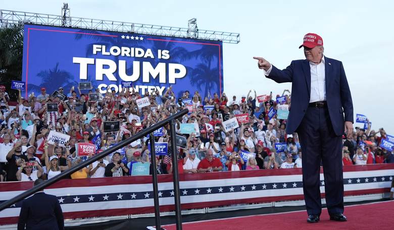 New Poll of Florida Hispanics: Another Warning Sign for Democrats