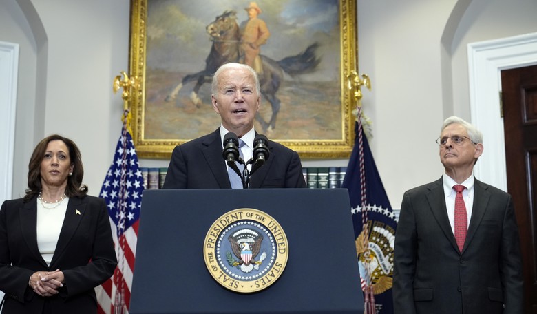 Biden Campaign Plans to Ease Off Trump Attacks 