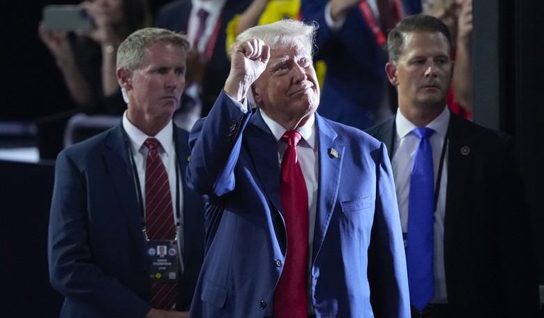 Is There a Mole Within the Secret Service? 