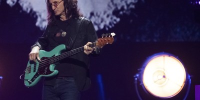 Geddy Lee of Rush Makes Rare Political Endorsement Amid Rise in Antisemitism in His Home Toronto