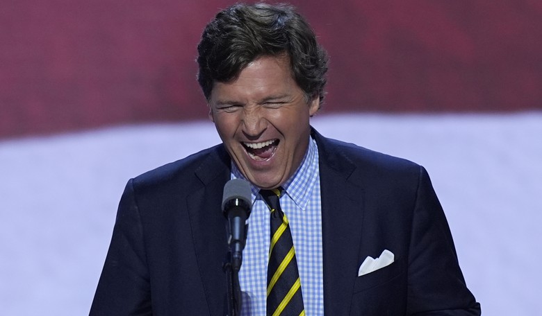 Tucker Carlson Had the Best Response to Handwritten Letter Kamala Harris Posted