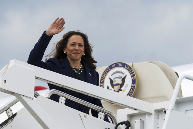 Caught on Camera: Current Kamala Claptrap Is Still Craptastic