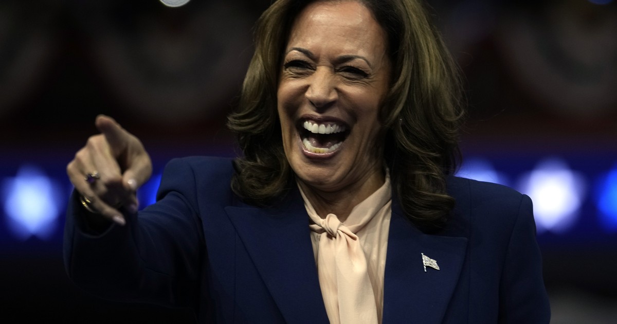 Here's What Made Kamala Harris' Nevada Rally an Absolute Freak Show