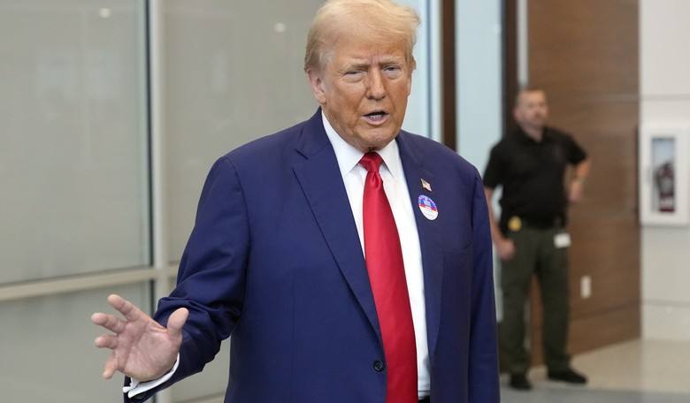 DC Circuit Court Judge Orders OMB, Treasury to Reinstate Legally Protected Official Who Trump Fired