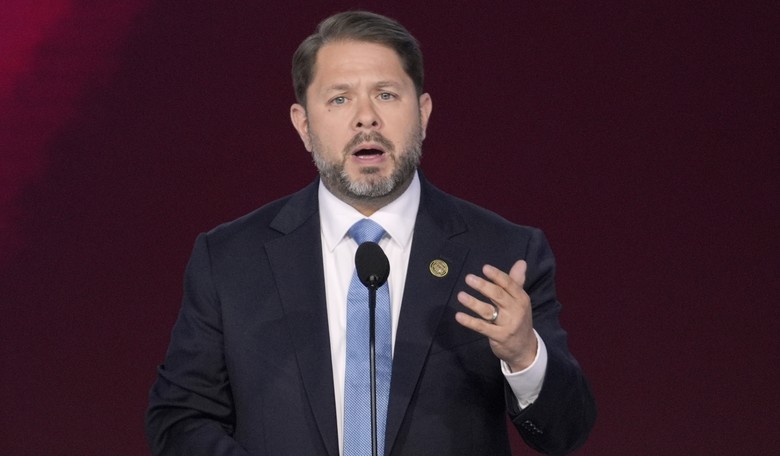 Ruben Gallego Doesn’t Want to Stop the Drug Trade, and Says Trump Is the Problem