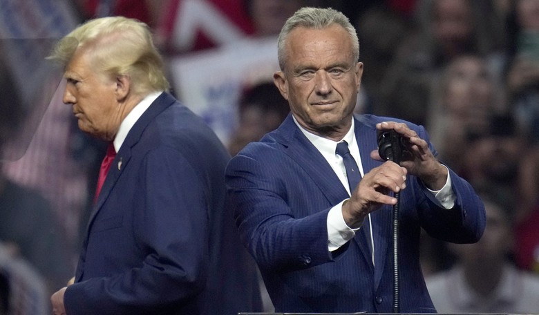 Here's the Message RFK Jr. Is Sending to Supporters If He Can't Get Name Removed From Some Ballots