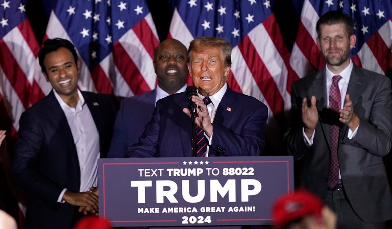 Size Matters in the Oval: Trump Roasts Vance, Rubio (and a Mystery Size 7) Over Less Than Stellar Shoes