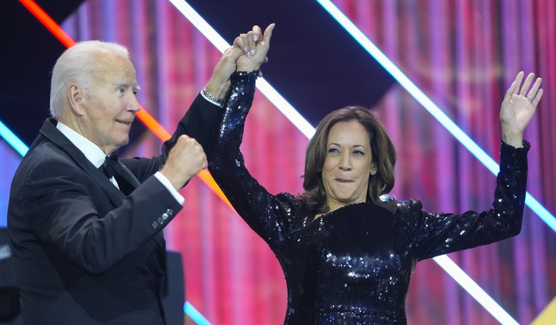 Politico Points to 'Warning Signs' of Harris-Walz Campaign 
