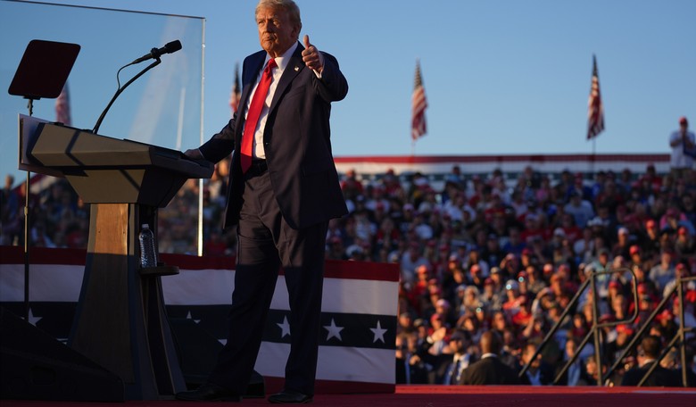 Trump Surging Ahead in Philly - Has Harris Lost the Blue-Collar Vote?