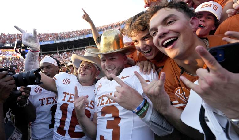 Looking Ahead at College Football With the Release of the AP Top-25 Pre-Season Poll